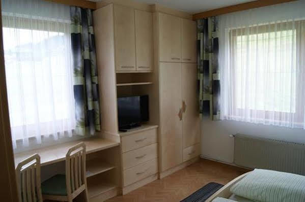 Hotel Garni Haus Anita Liesing Dış mekan fotoğraf