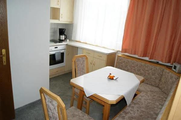 Hotel Garni Haus Anita Liesing Dış mekan fotoğraf